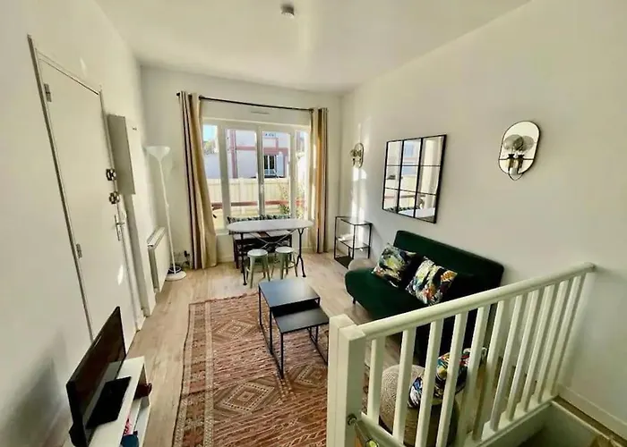 Les Mouettes Apartment *